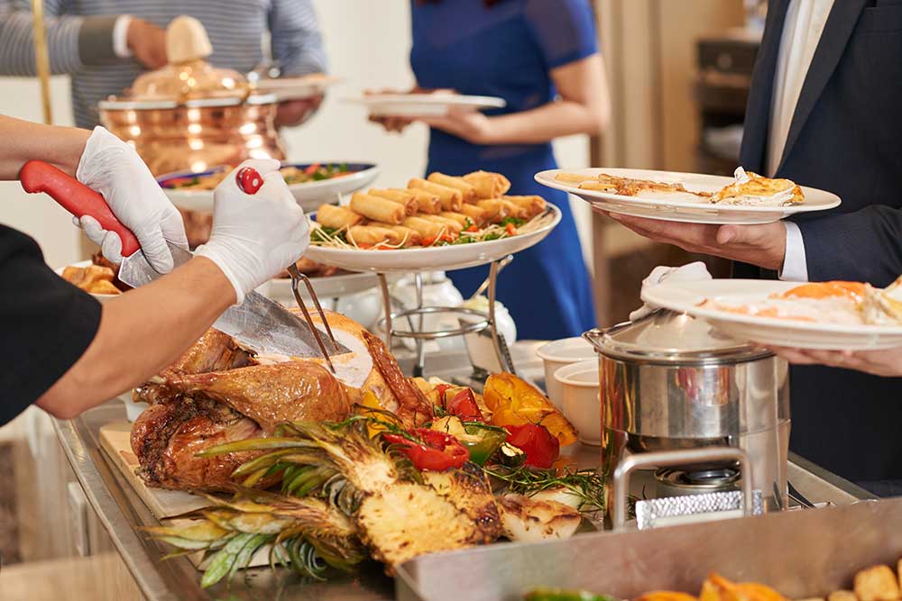 Rotunda hosts free Thanksgiving meal Nov. 21-22 - Penn State Health News
