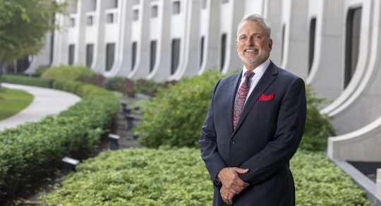 Vrana named one of AAMC’s four national distinguished teachers
