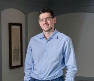 Ioannis Mouratidis stands for a professional photo